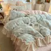 Juego de cubrecama de cuatro piezas estilo francés color crema, terciopelo de leche engrosado, juego de cama de tres piezas con sábana y funda de edredón de terciopelo coral para invierno
