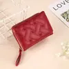 Billetera Nueva para Mujer Transfronteriza 70% de Descuento Billetera para Monedas con Cremallera para Mujer con Logo Impreso, Múltiples Ranuras para Tarjetas, Portatarjetas Corto, Cuidadosamente Seleccionado