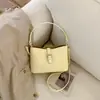 Bolsa de Mão Moda Primavera Estilo Coreano Nicho Nova Versátil Bolsa Feminina de Ombro Transversal para o Trabalho 2026 Bolsa de Ombro