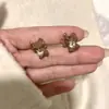 Collar Decorativo Apilado de Elefante Marrón con Cuentas para Cadena Larga de Suéter Accesorios de Alto Gama de Lujo Ligero y Nicho