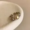Anel de Ouro Pérola Mousse de Champagne de Alto Padrão Estilo Francês, Anel Elegante e Luxuoso Empilhável com Diamantes para Mulheres