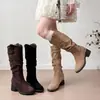 Botas altas da moda, emagrecedoras e longas para mulheres, com aumento interno de altura, saltos grossos estilo western, botas longas 2026 Rad, design plissado