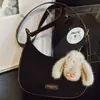 Bolsa de Ombro Único para Axila Outono e Inverno Nova 2025 Bolsa Feminina Versátil Diária Bolsa para o Trabalho Bolsa Transversal Retro de Grande Capacidade