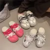 Medias Pantuflas Retro de Suela Gruesa para Mujer Primavera y Otoño 2026 Zapatos Casuales Versátiles para Exteriores sin Cierre Pantuflas Cerradas