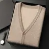 Chaleco de Cachemir 2025 para Hombre Cuello en V Bicolor Tejido Grueso Cálido Chaleco Casual Versátil Otoño e Invierno Nuevo