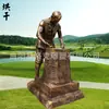 Escultura de Resina Imitación Cobre Fibra de Vidrio Cultura del Té Jardín de Té Personaje Recolector de Té Escultura de Piso Exterior de Agricultura