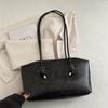 Bolsa Grande de Textura High-End Retrô para Mulheres 2025 Nova Bolsa de Ombro para o Dia a Dia Bolsinha de Mão Tote