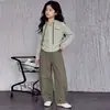 Conjunto de Dos Piezas de Cárdigan de Punto con Capucha para Niñas Primavera y Otoño 2026, Atuendo Elegante Casual con Pantalones Curvos para Niñas Mayores en Otoño