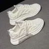 Sapatos Brancos de Solado Macio para Mulheres, Uso Dupla Face, Tênis de Solado Grosso, Nova Moda Primavera e Outono 2026, Respiráveis, Versáteis, Sapatos Casuais Tendência
