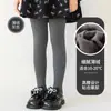 Envío Gratis Leggings con Pies para Niña Forrados de Polar 2026 Otoño e Invierno Nuevos Color Sólido Fino Forro Polar Medias para Niña Calcetines de Baile