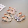 Outono de 2025 Sapatos Infantis Populares Labubu Celebridade da Internet Sapatos Pequenos de Couro Novos Sapatos para Meninas Sola Macia Sapatos Infantis com Velcro