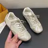 Zapatos Planos Casuales Individuales para Mujer 2026 Otoño Nuevos Superficie de Cuero con Cordones Zapatos Blancos Moda Versátil Punta Redonda Zapatos Deportivos