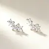 Aretes de Flor de Cinco Pétalos con Incrustaciones de Diamante para Mujer, Aretes Florales de Circonita Simples y Dulces, Estilo Popular de Influencer