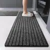 Los tapetes para piso de cocina son absorbentes de agua, antideslizantes, a prueba de aceite, se pueden limpiar con trapo, lavables, resistentes a las manchas y adecuados para puertas de entrada y uso doméstico.