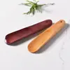 Calzador de Madera Utensilio para Calzarse para Mujeres Embarazadas y Personas Mayores Perezosas Utensilio Auxiliar para Levantar el Zapato sin Doblarse Calzador de Madera Utensilio para Calzarse