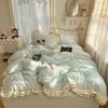 [Fragancia Premium] Estilo Princesa Girly Clase A Terciopelo de Leche Tallado Encaje Doble Capa Juego de Ropa de Cama de Cuatro Piezas