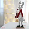 Adornos de Ciervo de Madera Roja de Fieltro para Navidad Accesorios de Decoración para Ventanas de Hotel Decoraciones Navideñas al por Mayor