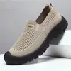 Zapatos Nuevos de Primavera para Hombre, Zapatos sin Cordones de Malla Transpirable con Suelas Suaves y Superficies Suaves, Zapatos de Papá para Personas de Mediana Edad y Mayores, Zapatos Deportivos Cómodos para Caminar