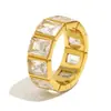 Anel Quadrado Pequeno Vazado com Diamante Mengjia Ins Geométrico de Nicho Versátil em Aço Inoxidável Banhado a Ouro 18K para Mulheres, Moda de Luxo Leve