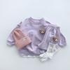 Conjunto de dos piezas de sudadera y pantalones deportivos de cuello redondo de color liso para bebés y niños pequeños, estilo coreano, informal, sencillo, para primavera y otoño