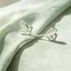 Pendientes de botón de hoja de plata de ley s925, frescos, de temperamento simple, estilo coreano, de moda, con sentido del diseño exquisito, para mujer