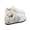 Tênis Brancos Respiráveis de Malha para Mulheres 2026 Verão Novo Bico Redondo Estilo Gato Sapatos de Treino Alemães Tênis Versáteis Coreanos para Estudantes