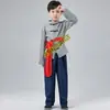 Niños gente común agricultores traje de actuación período de la República de China gente común chica de pueblo granja del norte de Shaanxi