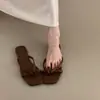 Sandalias para Mujer 2025 Verano Nuevo Estilo Punta Abierta Cuadrada Tira Fina Chanclas para Mujer con Tacón Grueso para Uso en Exteriores