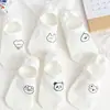 Calcetines blancos de barco para mujer, calcetines cortos, nuevos de primavera y verano, antideslizantes, no se caen, con dibujos animados lindos de estudiantes, calcetines de moda ins, boca baja