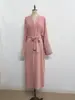 Nuevo cárdigan de punto grueso con bordado pesado, borlas de moda y retazos Yiduoduo talla grande, vestido elegante 24763 para mujer
