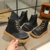 Botas Martin de Moda Versátiles para Niñas 2026 Nuevas Llegadas de Verano Botas Negras Lisas de Cuero para Niños Botas Cortas de Suela Suave Tendencia