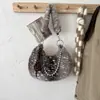Bolso de Nicho Estilo Coreano Bolso de Hombro Individual de Peluche Nuevo 2026 Bolso de Mano Retro de Gama Alta Bolso Tote Elegante
