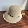 Chapéu de Pescador Estilo Hepburn com Linha de Cor Contrastante e Aba Enrolada para Mulheres Verão Versátil Casual Chapéu de Palha com Proteção Solar Chapéu Bacia para Uso Externo Tendência