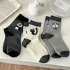 Calcetines de gato animal con combinación de colores negro y gris para mujer, calcetines de tubo, nuevos de otoño e invierno, calcetines de hilo lindos de dibujos animados japoneses, primavera