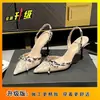 Novidade Verão 2025 Sapatos de Salto Alto Bico Fino Sexy de Renda Cor Damasco para Mulheres, Sandálias Elegantes Stiletto Fechadas com Laço Estilo Retrô