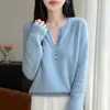 Nueva colección de otoño e invierno: suéter de cachemira de alta gama, cuello semiabierto, multibotones, manga larga, tejido, para mujer