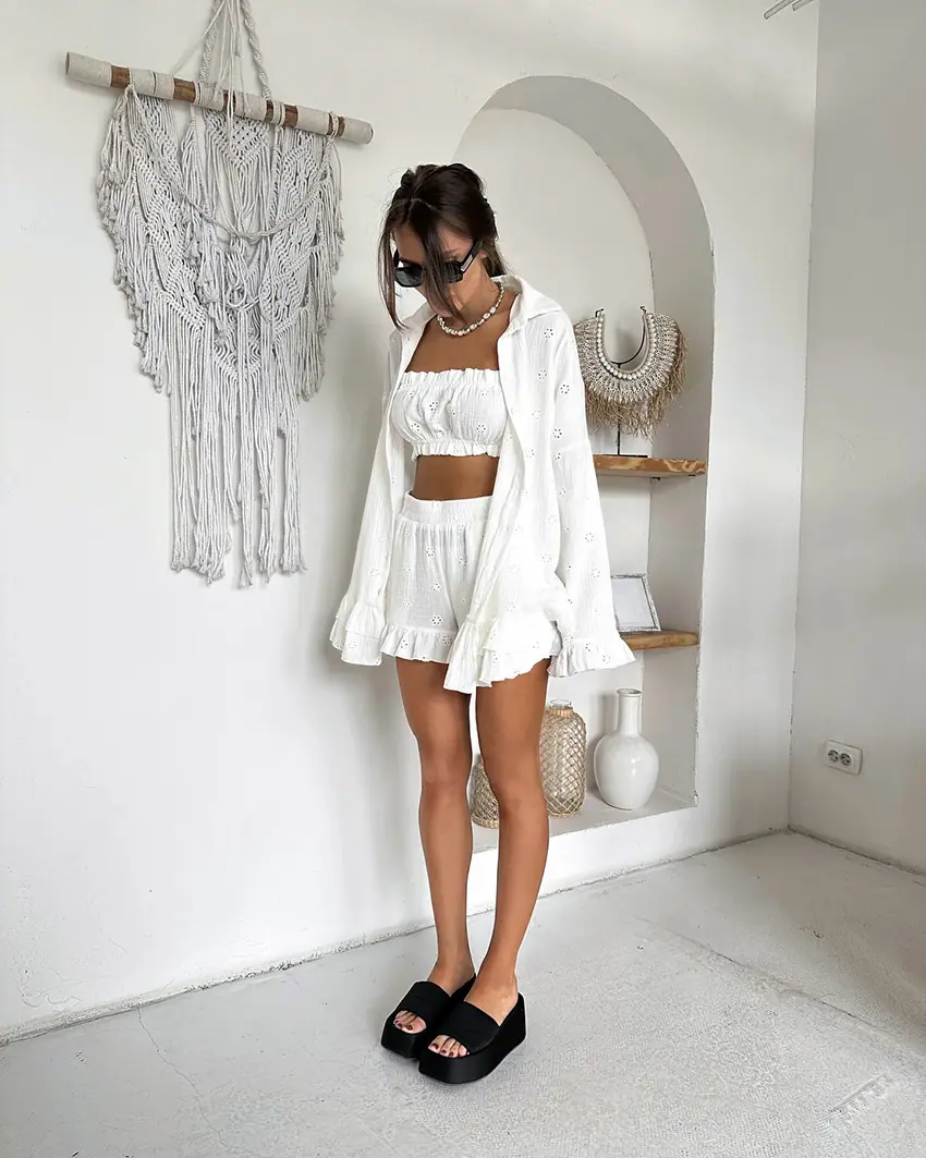 X (7).jpg