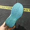 Sapatos infantis feitos à máquina tamanho 28-33, cabedal popular em couro, fivela giratória para meninos, tênis esportivos infantis para corrida 6720