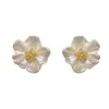 Pendientes Nuevos de Verano Camelia Perla Circonita Lujo Ligero Textura Suave Blanqueadora Pendientes Elegantes Venta al por Mayor