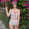 Lindo Traje de Baño Tipo Tubo con Estampado de Fresas para Mujer Nuevo Cordón Dividido Cubre Vientre Adelgazante