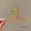 Elegante pinza de tiburón estilo coreano, pinza para el pelo mate versátil 2026, pinza de cangrejo simple y elegante de color café