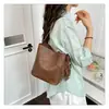 Bolso bandolera y de hombro de comercio exterior de moda para mujer, bolso de mano con diseño repujado vintage, bolso tipo cubo minimalista con monedero a juego