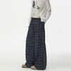 Pantalones de cuadros rectos holgados con botones para hombre, estilo urbano moderno, pantalones casuales versátiles japoneses holgados de pierna ancha