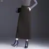 Saia Midi Evasê Feminina Personalizada de Cintura Alta Emagrecedora Outono/Inverno 2026 Nova Estampa de Letras Cintura Elástica Saia Reta Casual