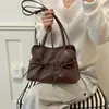 Bolso Tote Único con Lazo para Mujer, Nuevo Modelo de Verano 2026, Bolso de Hombro de Alta Gama, Bolso Versátil para el Hombro para el Uso Diario