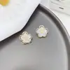 Pendientes de botón de perla de plata de ley 925, Versátiles y elegantes, Pendientes nuevos de moda para mujer, Pendientes de botón al por mayor que son suaves para los lóbulos de las orejas