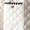 Toma real, enviado. Chaqueta de algodón de manga larga con patrón de rombos suave estilo Chanel, versátil y elegante, abrigo corto de algodón de color contrastante para mujer.