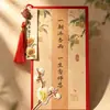 Tarjeta de felicitación para el Día del Maestro Bordada Estilo Chino, Diseño de Flor de Ciruelo y Panda en Doble Color Rojo y Azul, Tarjeta de Regalo de Agradecimiento para Maestro Impresa a Color Hecha a Mano