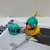 Decoração de carro decoração de carro carro elétrico pato de vento quebrado bicicleta patinho amarelo pequeno acessórios capacete pato atacado