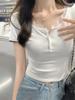 Camiseta de Manga Corta para Mujer Estilo Coreano Color Sólido Cuello Semi Abierto Puntada de Encaje Hombro Derecho Top de Verano Delgado Estilo Hot Girl